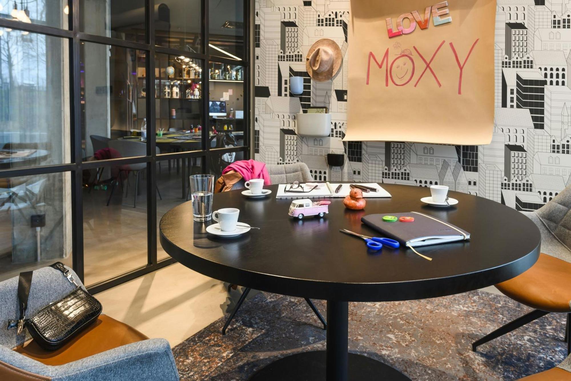 Moxy Dresden Neustadt Esterno foto