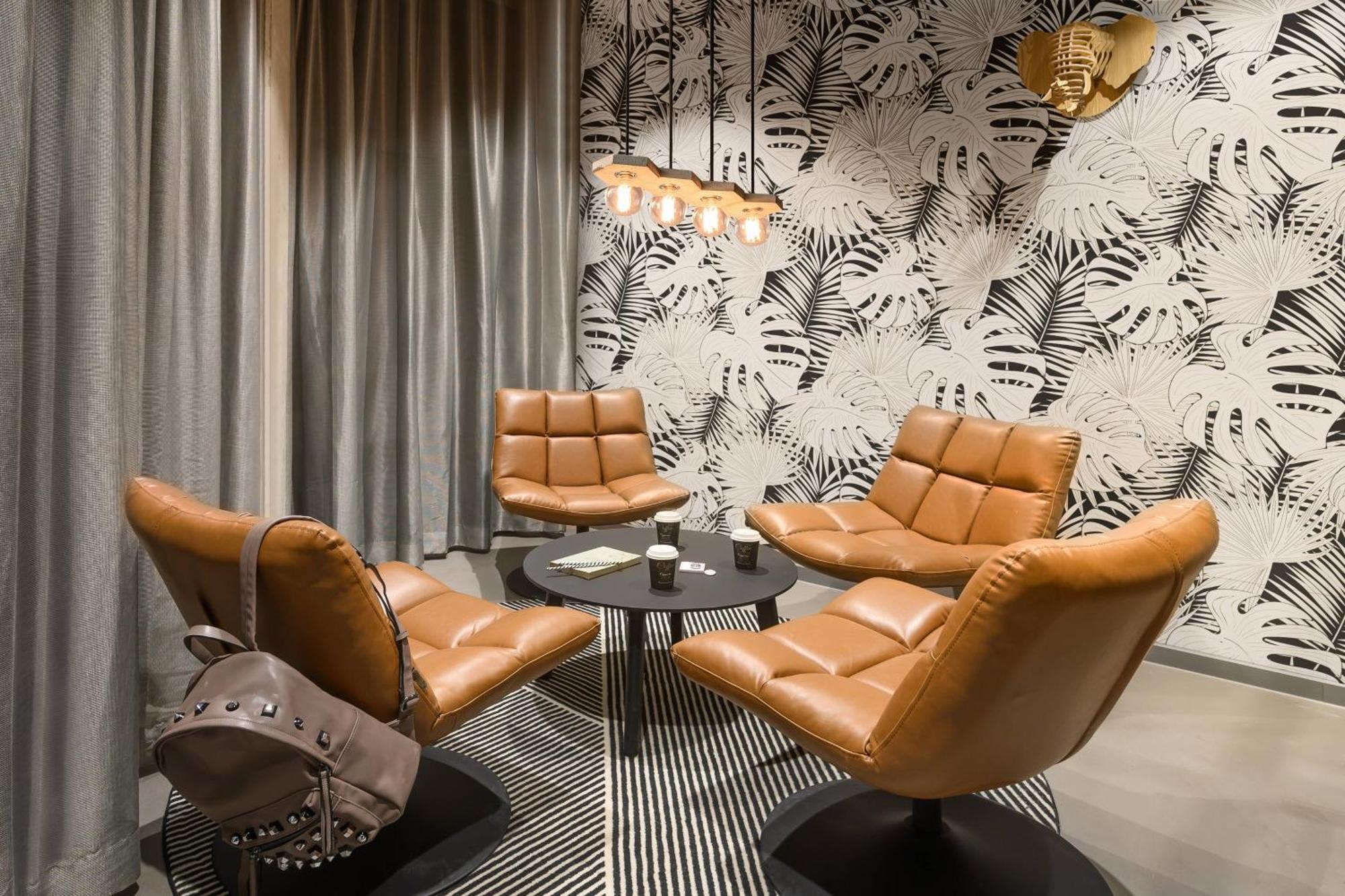 Moxy Dresden Neustadt Esterno foto